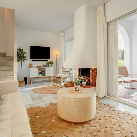 Stunning Fabos Ramatuelle